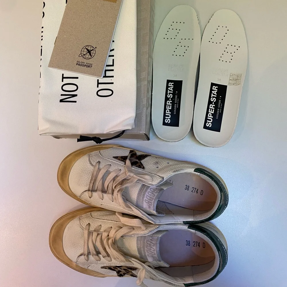 Golden Goose Superstar Penstar White Leather/Green/Leopard Star sz 38 New in Box - Picture 7 of 14